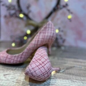 Chic Pink Plaid Women's Heels